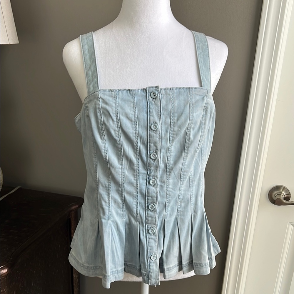 White House Black Market Women's Light Blue Button-Down Top